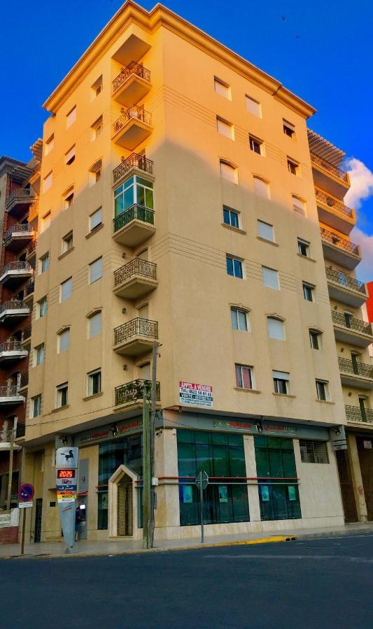 Sab 14 - Amazing Views Of The Mosque Hassan. Comfy 2 Bedrooms - Super Well Located الدار البيضاء المظهر الخارجي الصورة